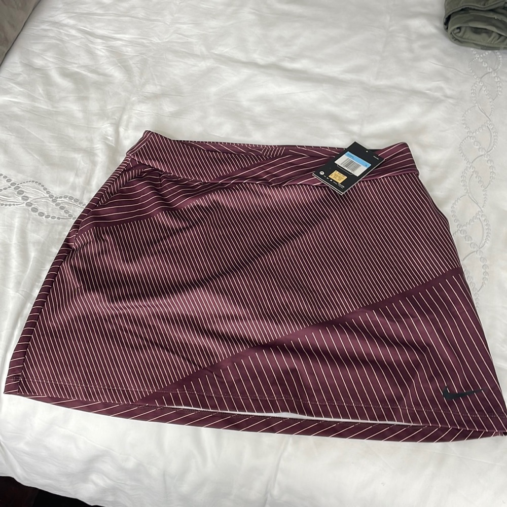 Nike tennis skirt